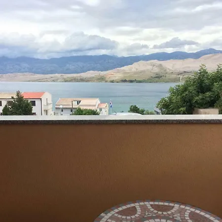 Apartment Pag Pag Town